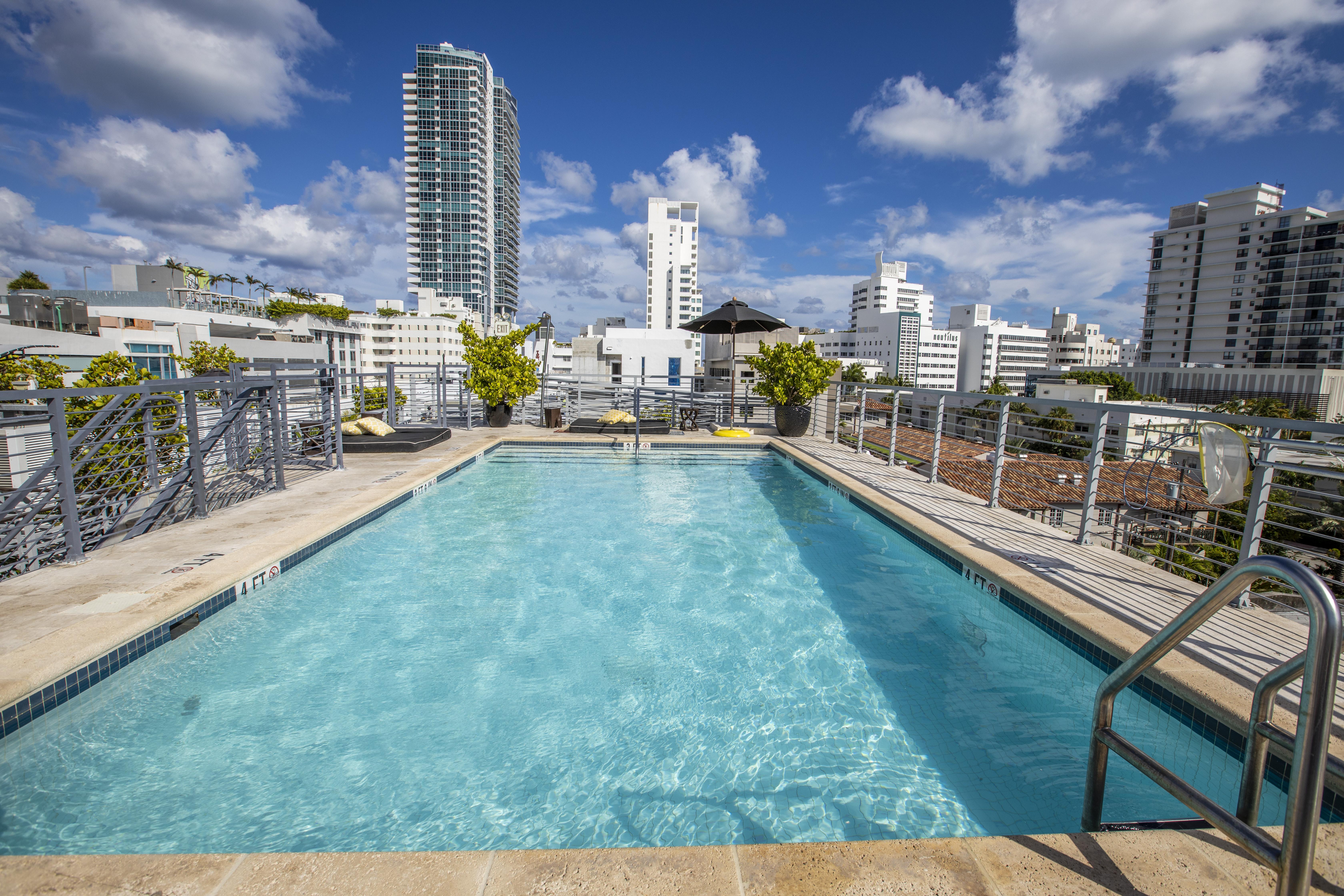 Riviera Suites Miami Beach Bagian luar foto