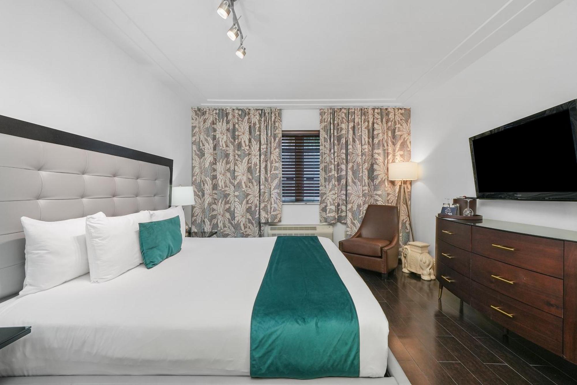 Riviera Suites Miami Beach Bagian luar foto